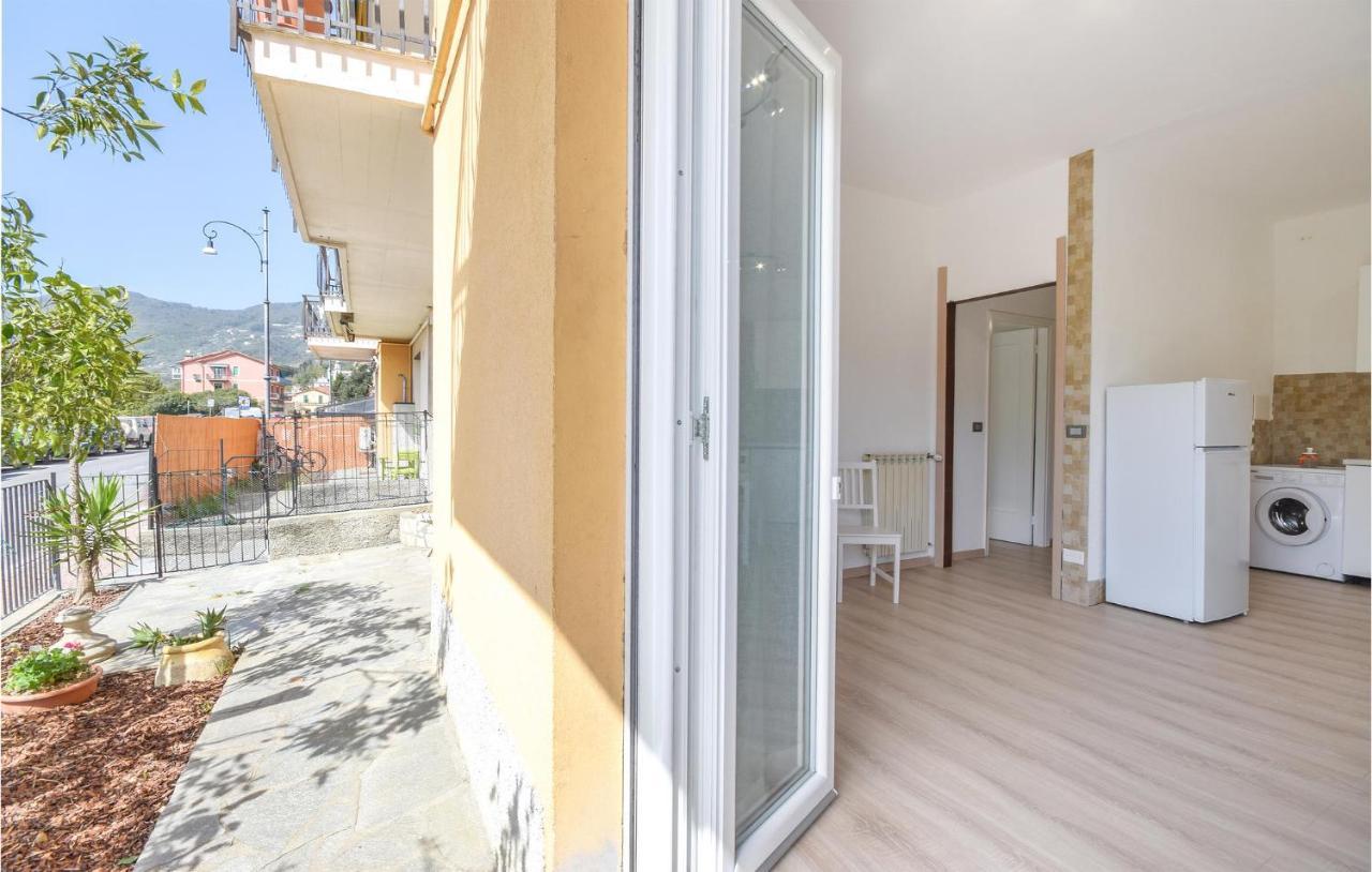 Amazing Apartment In Rapallo With Kitchen Bagian luar foto