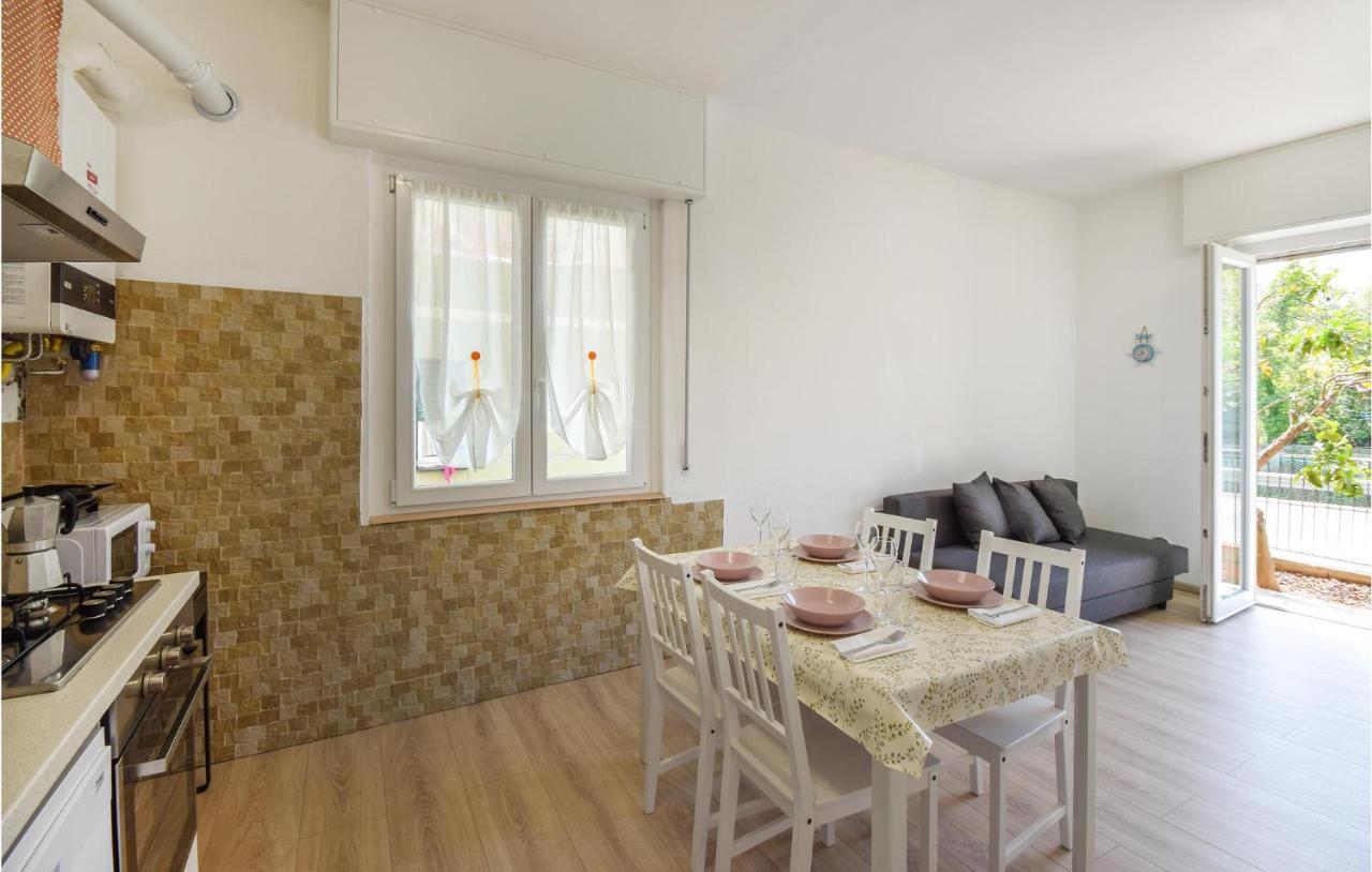 Amazing Apartment In Rapallo With Kitchen Bagian luar foto
